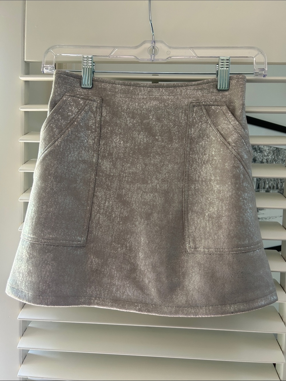 Hannah Banana girls silver faux leather foiled skirt